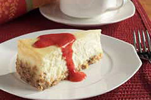 Passover Cheesecake With Strawberry_Sauce